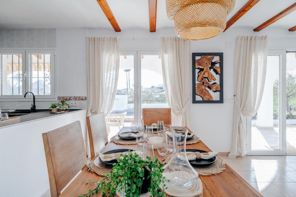 5 bed casa / chalet in Calpe