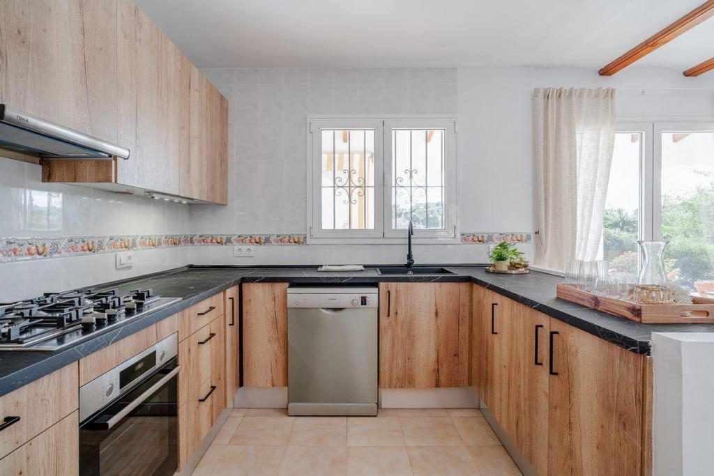 5 bed casa / chalet in Calpe