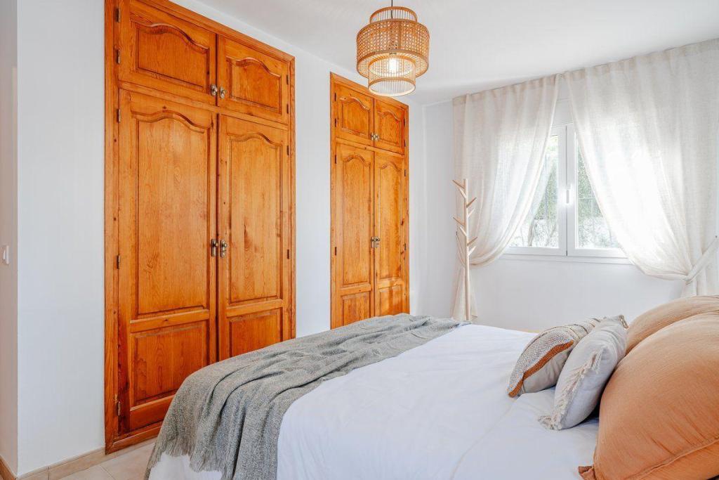 5 bed casa / chalet in Calpe