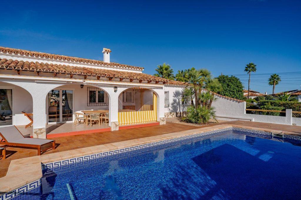5 bed casa / chalet in Calpe