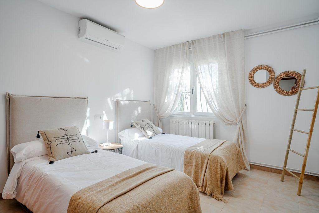 5 bed casa / chalet in Calpe