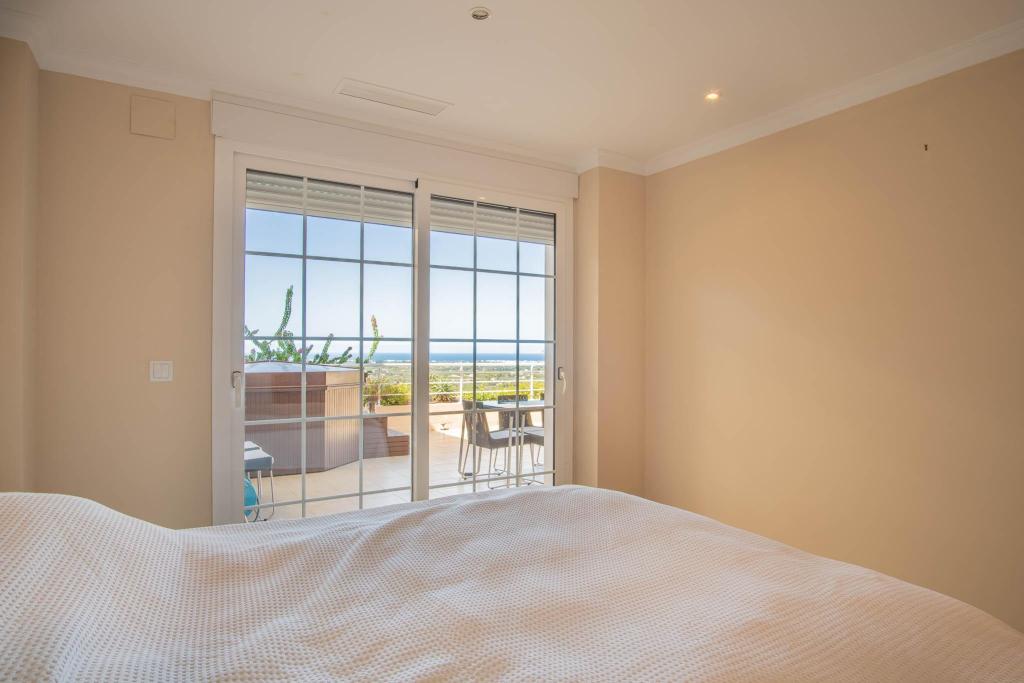 3 bed apartment in Pedreguer