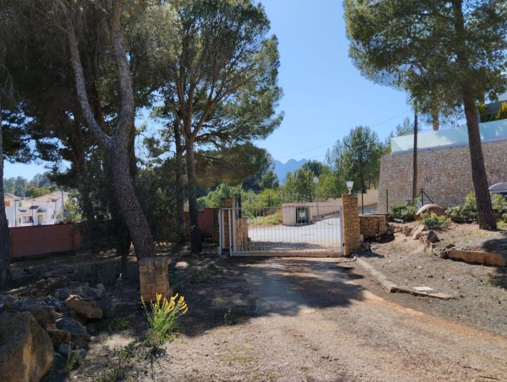 4 bed villa in Altea