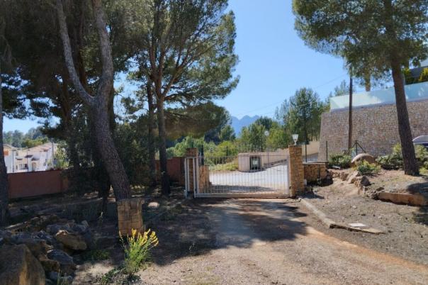 4 bed villa in Altea