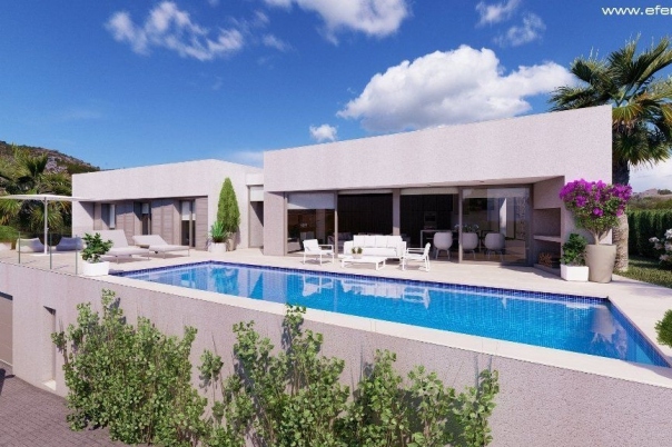4 bed casa / chalet in Calpe / Calp