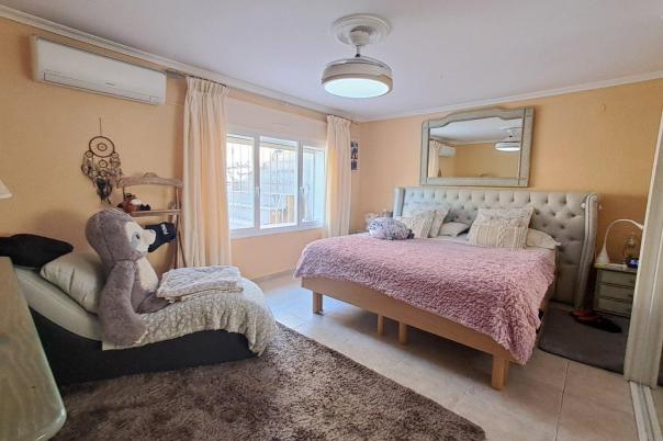 4 bed villa in La Nucía
