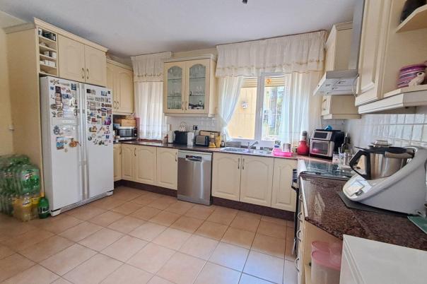 4 bed villa in La Nucía