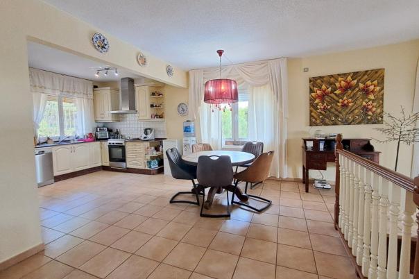4 bed villa in La Nucía