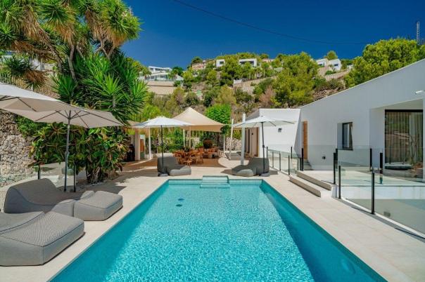 4 bed casa / chalet in Benissa