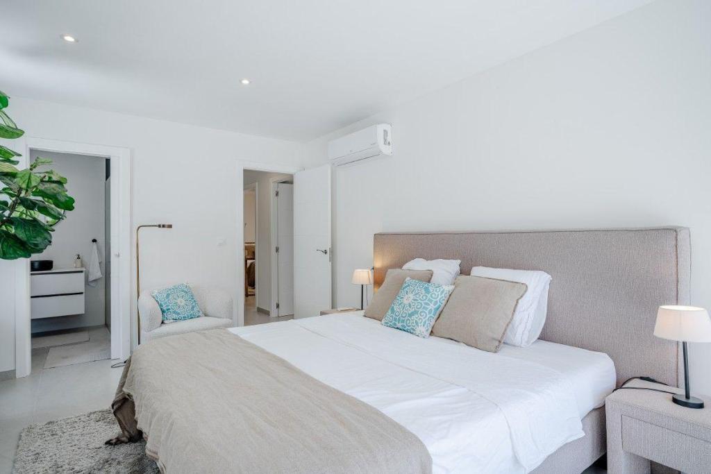 4 bed casa / chalet in Benissa