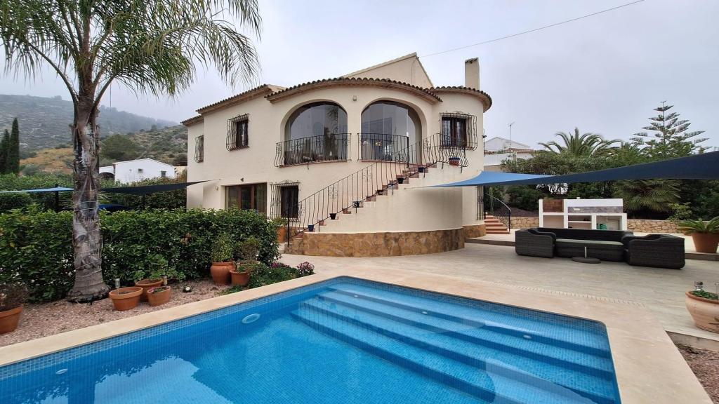 3 bed villa in Alcalalí