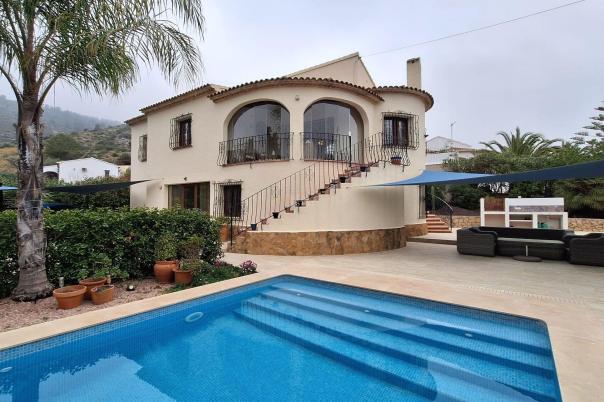 3 bed villa in Alcalalí