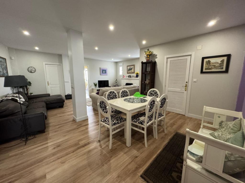 2 bed apartment in Benissa