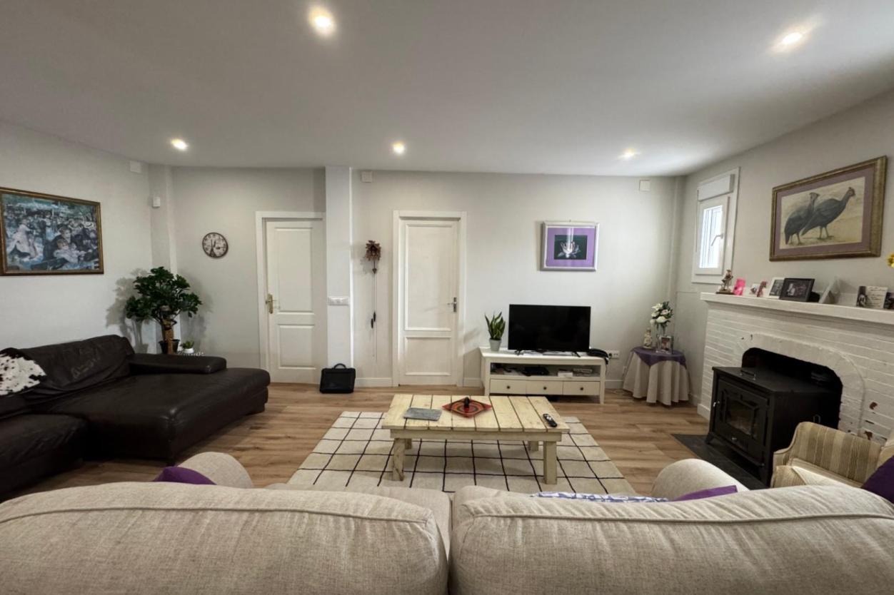 2 bed apartment in Benissa