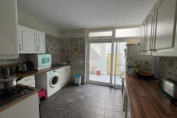 2 bed apartment in Benissa