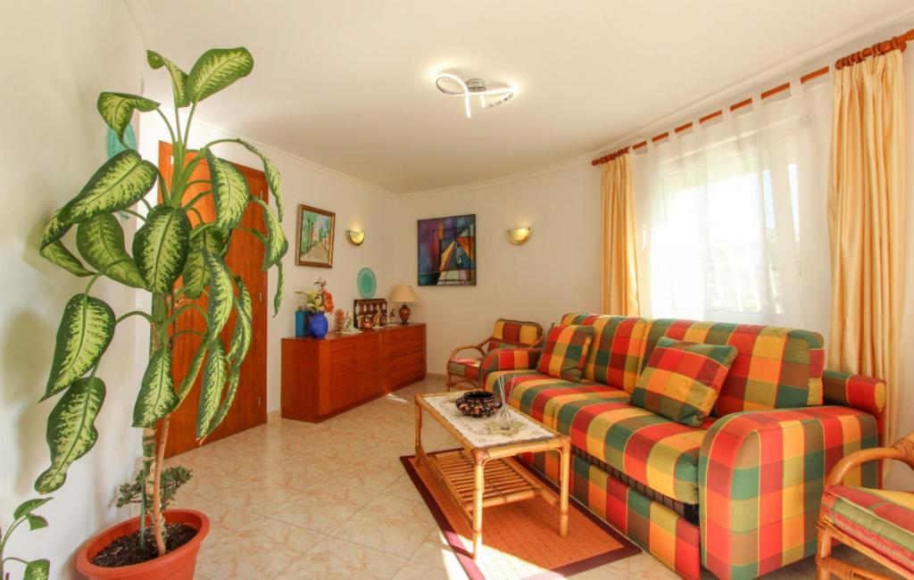 4 bed villa in Orba