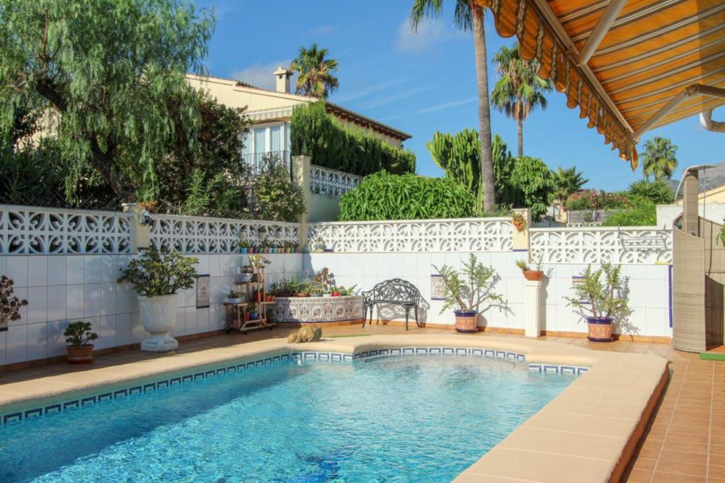 4 bed villa in Orba