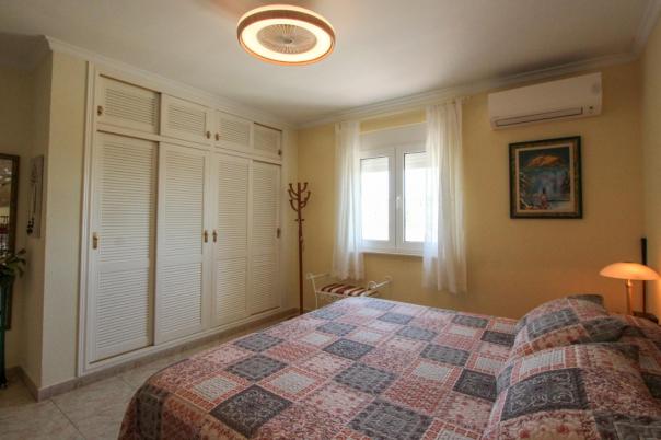 4 bed villa in Orba