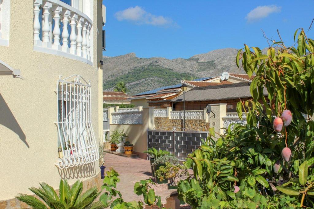 4 bed villa in Orba
