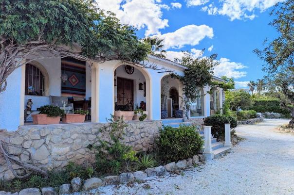 5 bed villa in Javea