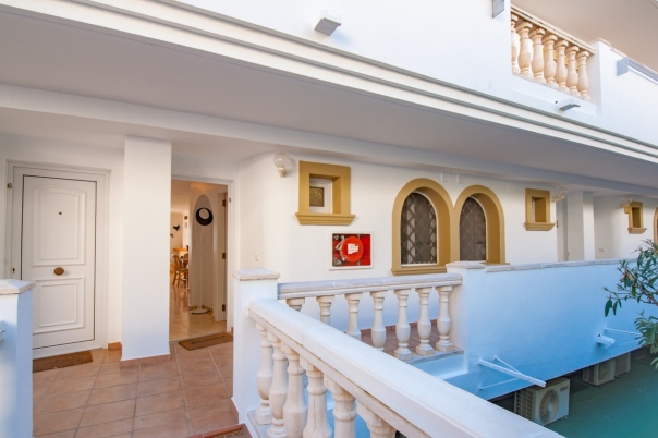 2 bed apartment in Moraira