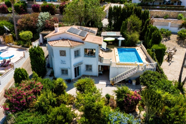 4 bed villa in Calpe