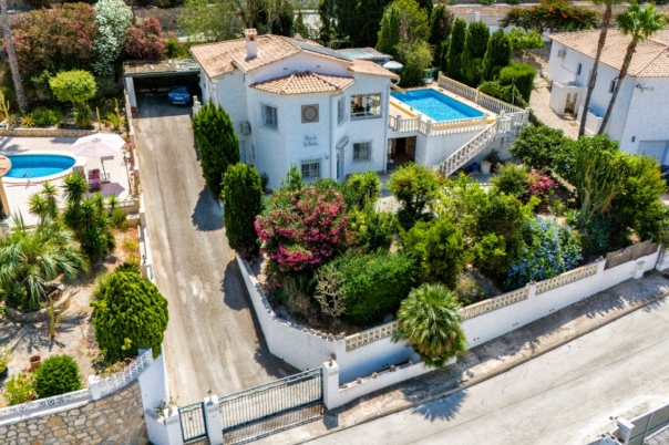 4 bed villa in Calpe
