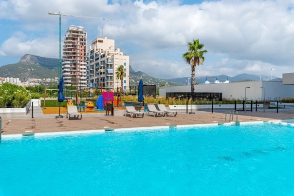 3 bed apartamento in Calpe / Calp