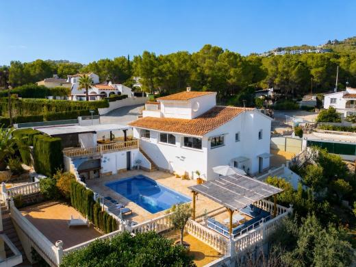 6 bed villas in Benissa