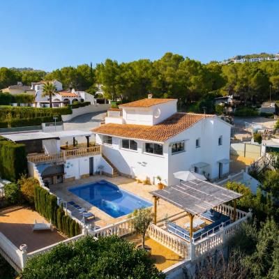 6 bed villas in Benissa