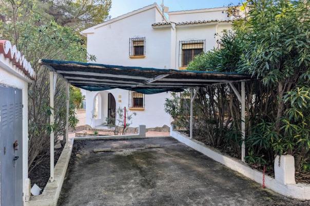 4 bed villa in Moraira