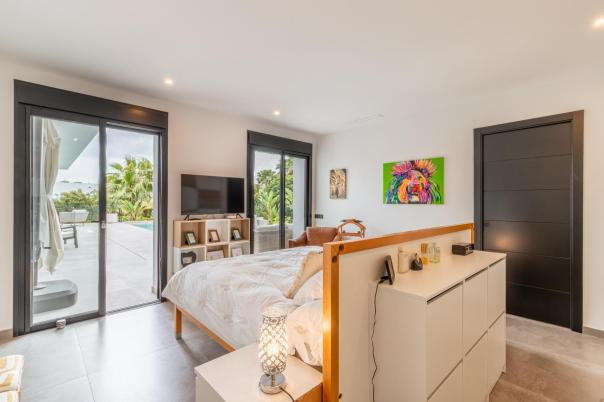 3 bed villas in Moraira