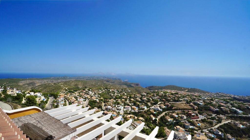 2 bed apartments - flats in Benitachell