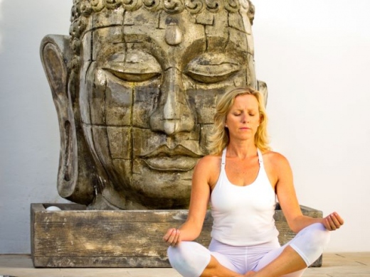 Francesca Stutely - Yoga & Wellbeing