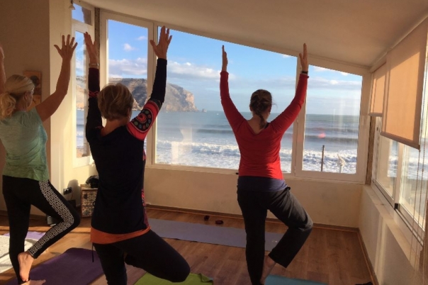 Francesca Stutely - Yoga & Wellbeing