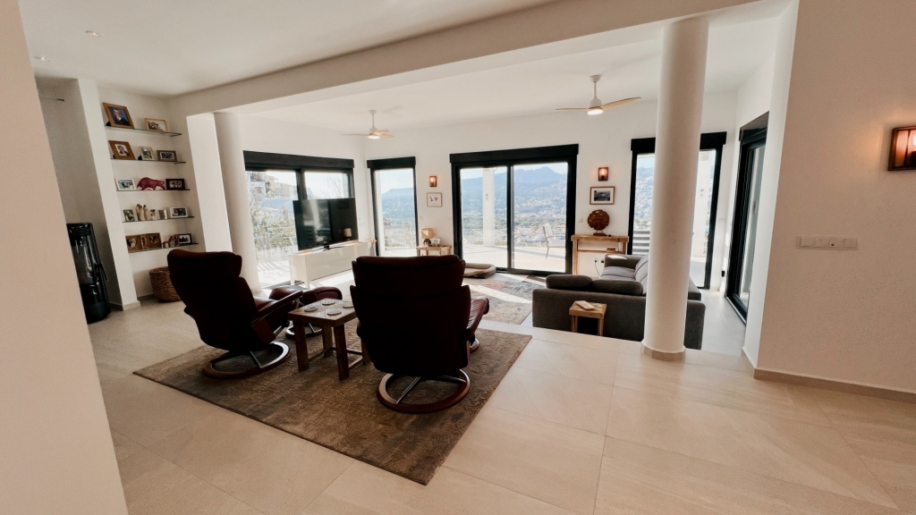 4 bed villa in Moraira