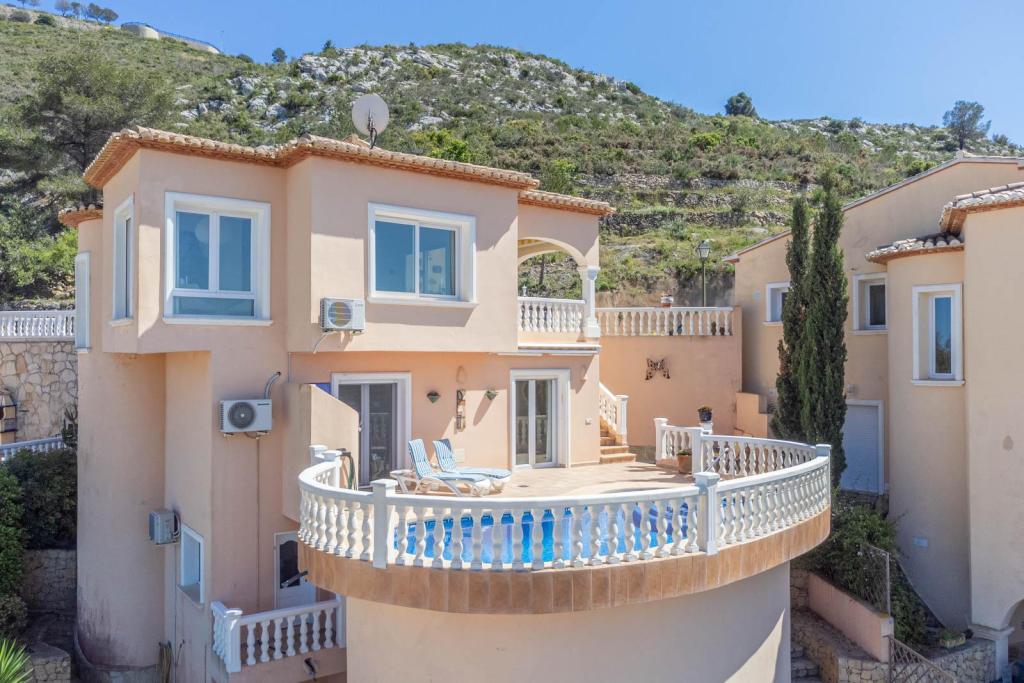 4 bed villas in Benitachell