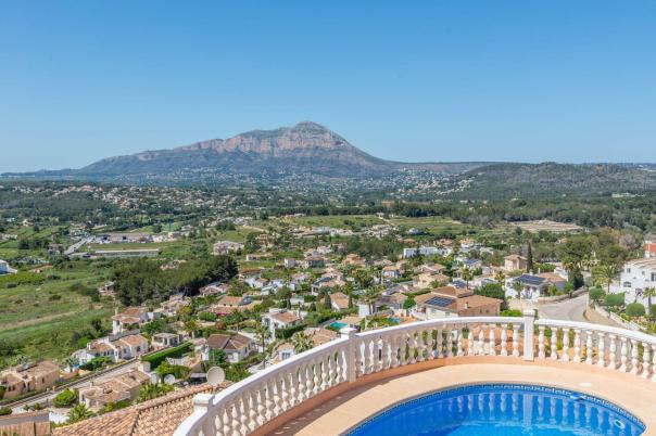 4 bed villas in Benitachell