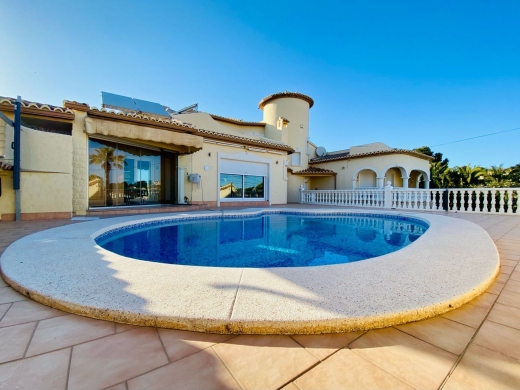 5 bed casa / chalet in Calpe / Calp