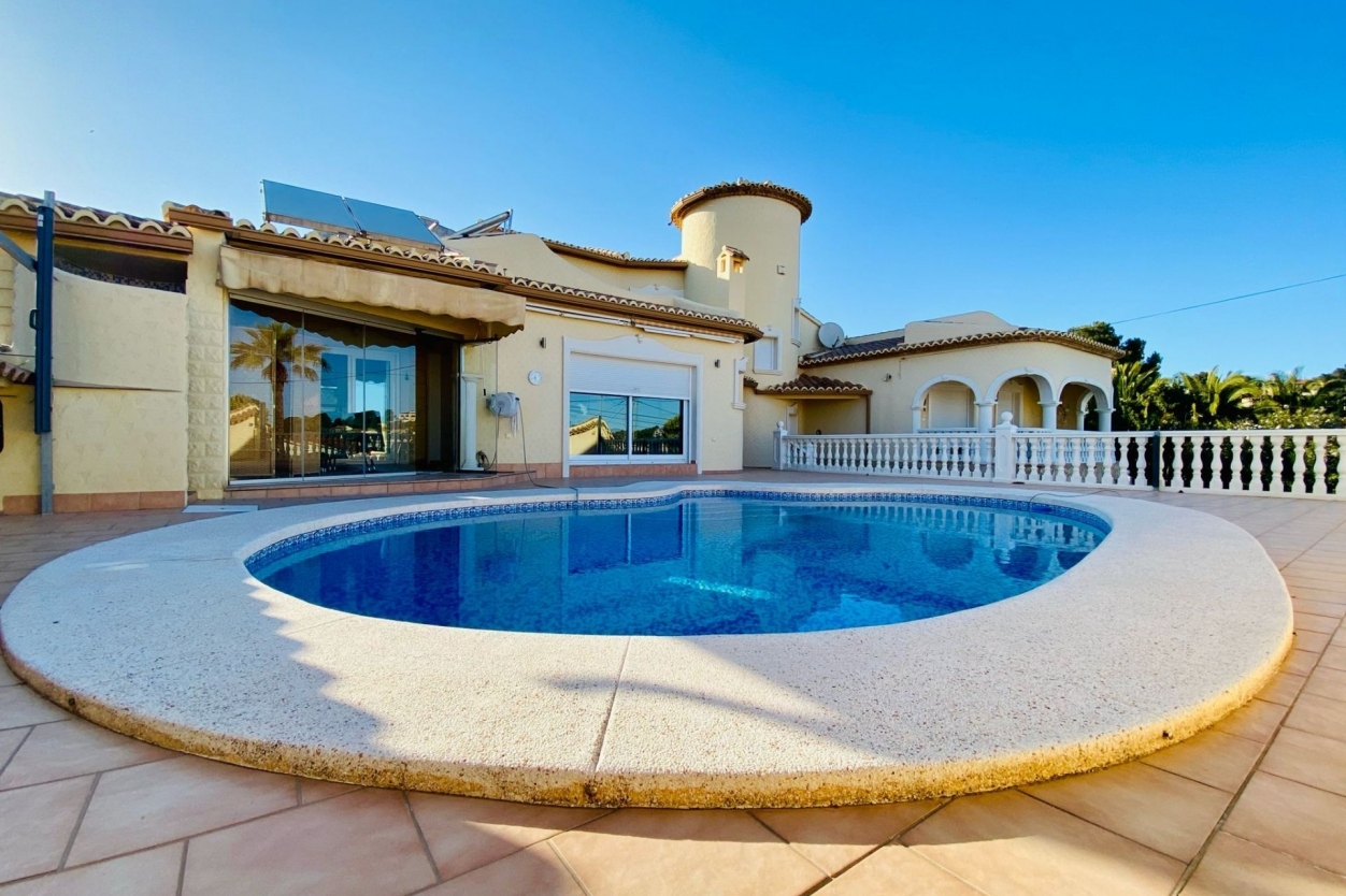 5 bed casa / chalet in Calpe / Calp