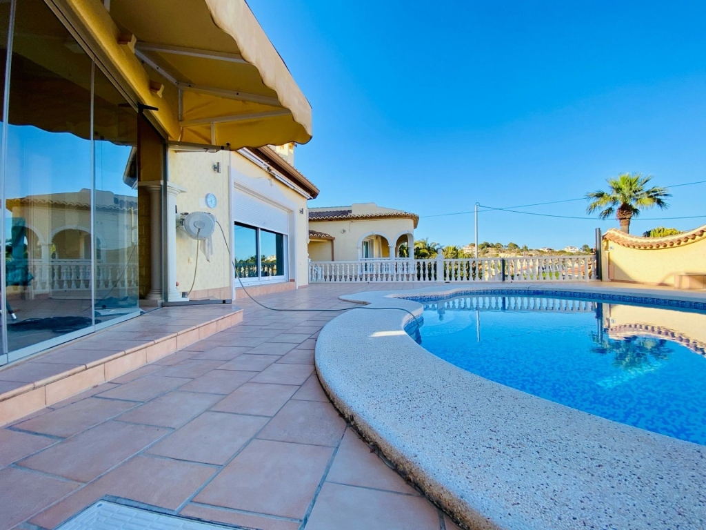 5 bed casa / chalet in Calpe / Calp
