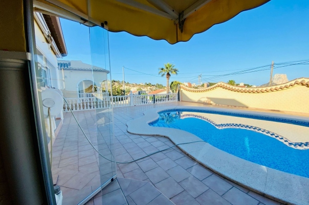 5 bed casa / chalet in Calpe / Calp