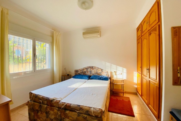 5 bed casa / chalet in Calpe / Calp