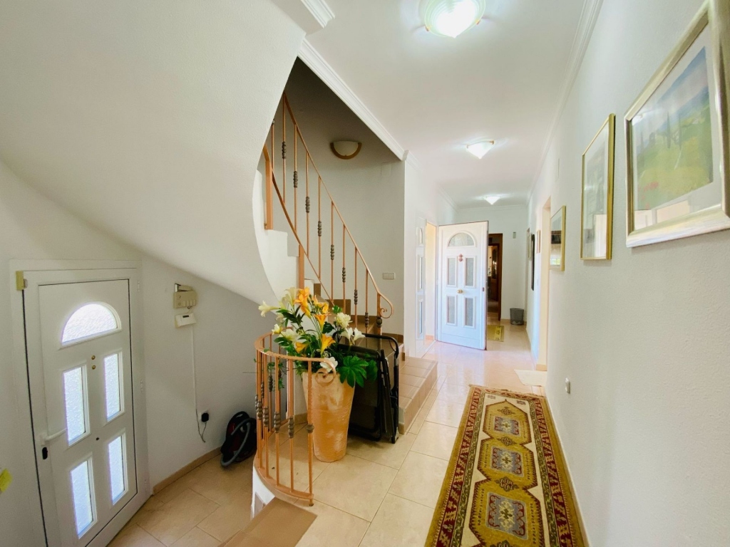 5 bed casa / chalet in Calpe / Calp