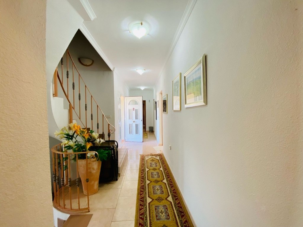 5 bed casa / chalet in Calpe / Calp