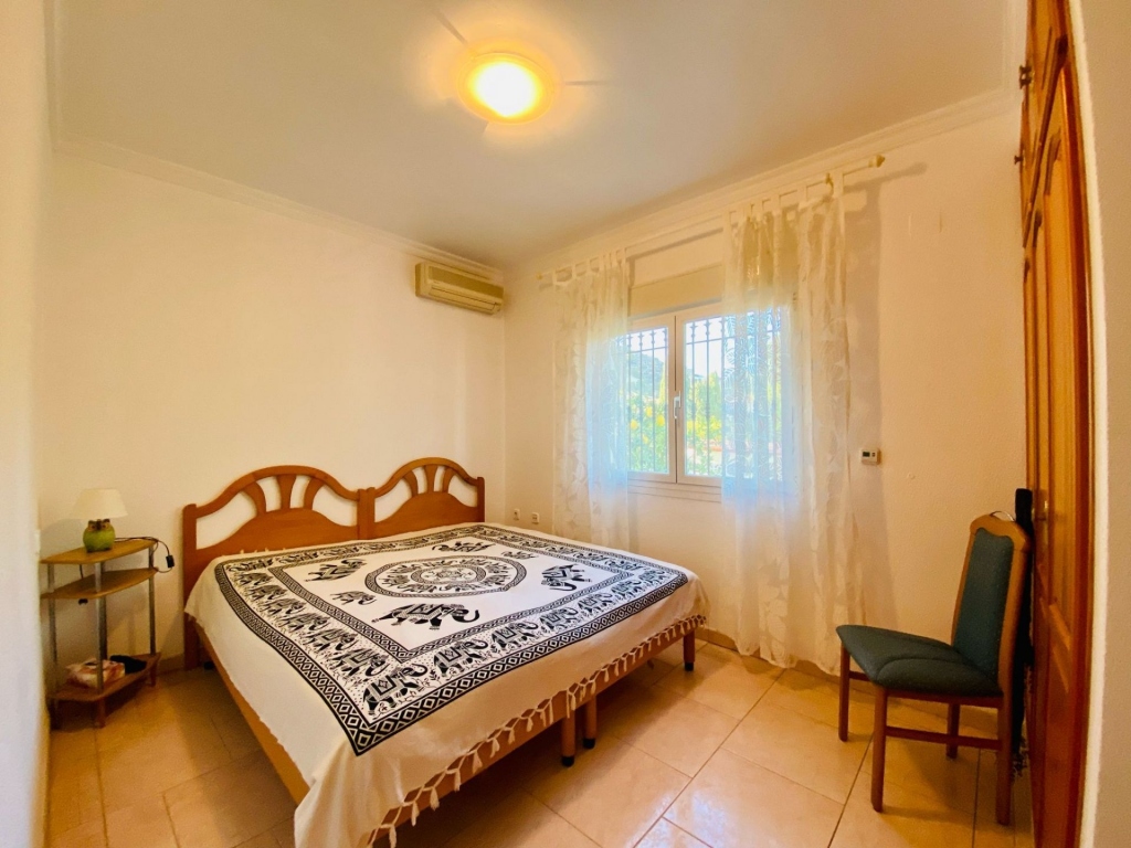 5 bed casa / chalet in Calpe / Calp