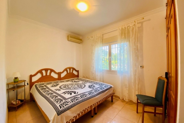 5 bed casa / chalet in Calpe / Calp