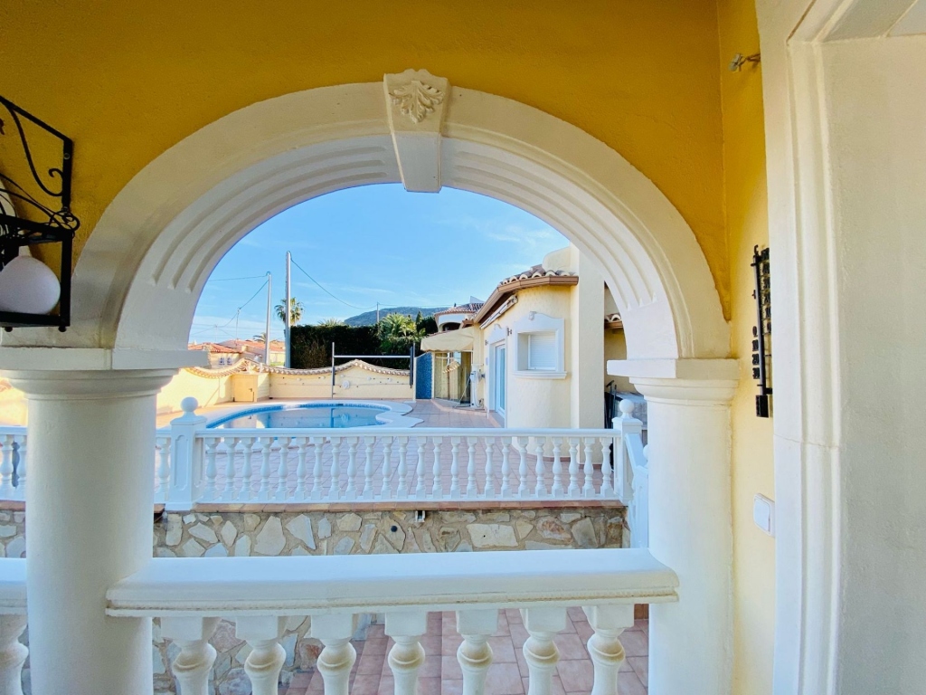 5 bed casa / chalet in Calpe / Calp