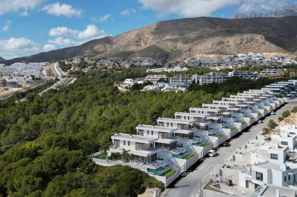 3 bed villa in Finestrat