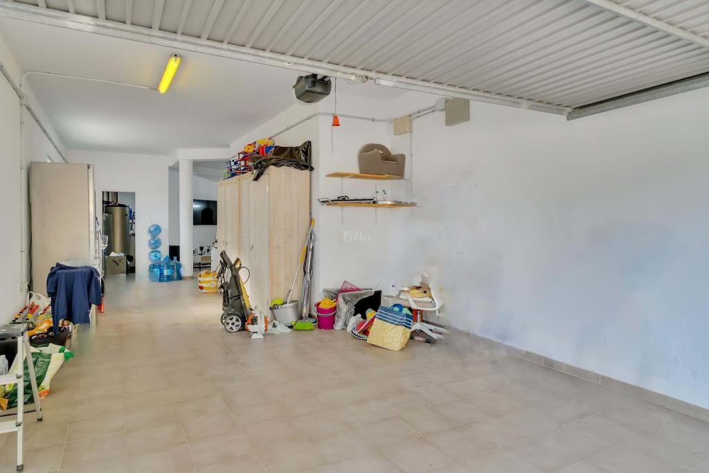 4 bed villa in Altea